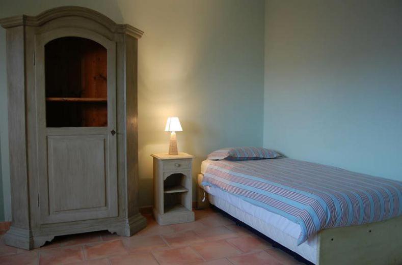 Hotel Le Relais Du Luberon Maubec Szoba fotó